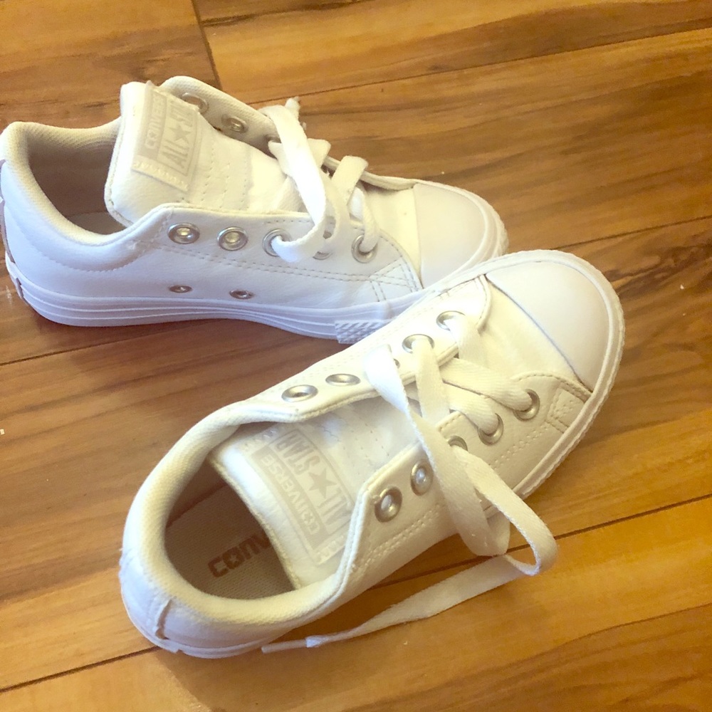Kids Size 12 white leather converse